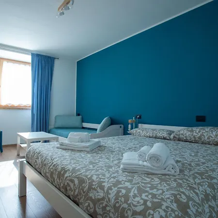 La Lesivera Bed And Breakfast Tione di Trento Buitenkant foto
